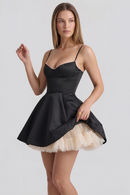 Vestido Curto Cloe - Dupla Camada